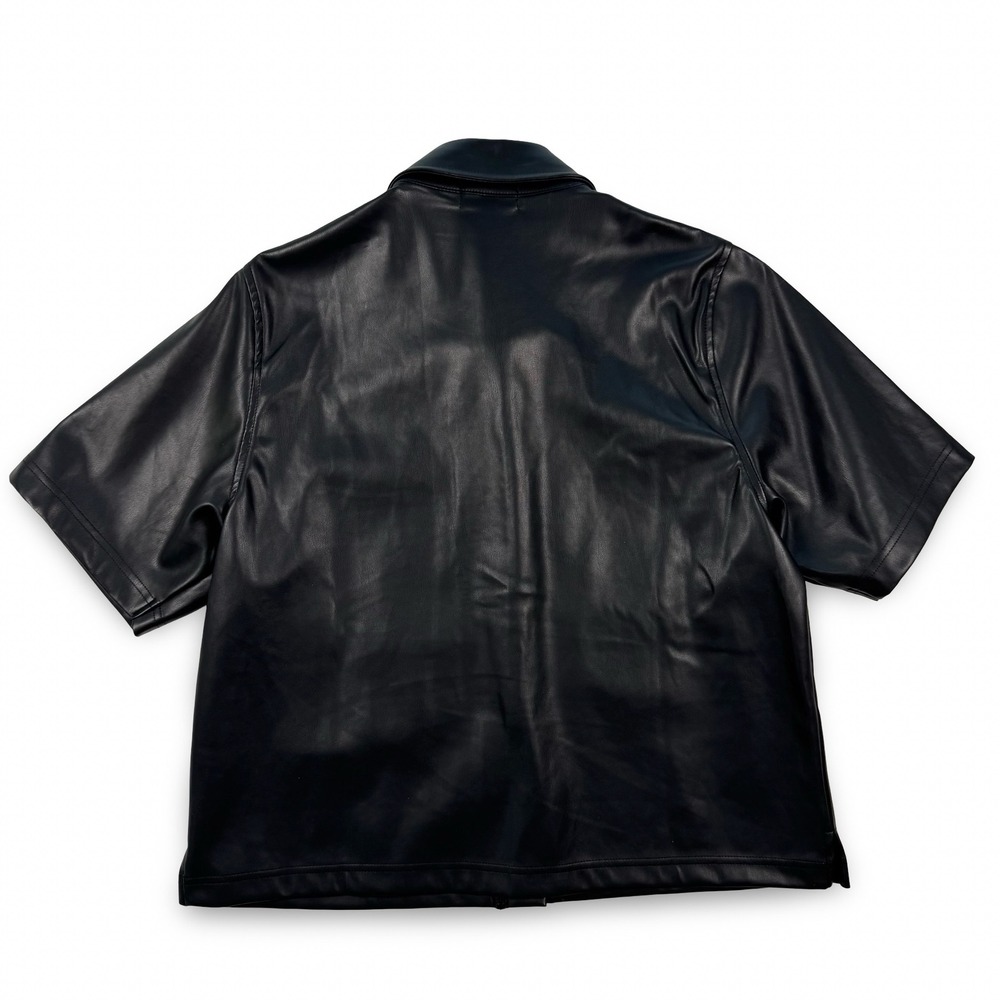 EVEREVE Cropped Black Faux Leather Short Sleeve Button Up Shirt Top Size M - Picture 5 of 8